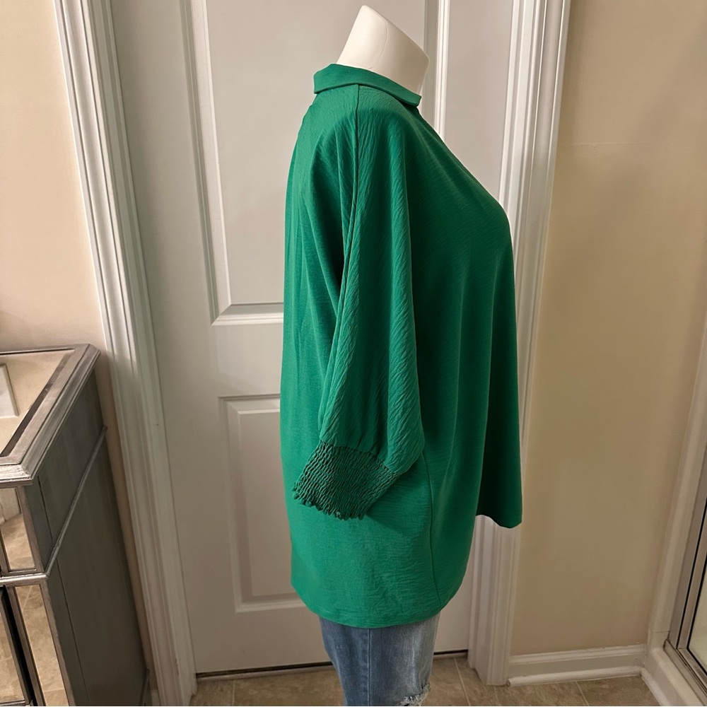 *New with Tags* Dokotoo brand oversized top. Size 2X blouse.  Green top. Flowy. - Picture 4 of 9